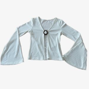 white flared sleeve top with open front